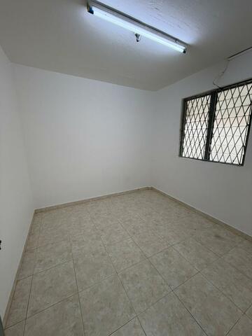 Taman Ungku Tun Aminah Low Cost Flat,Level 1,Renovated,Skudai image