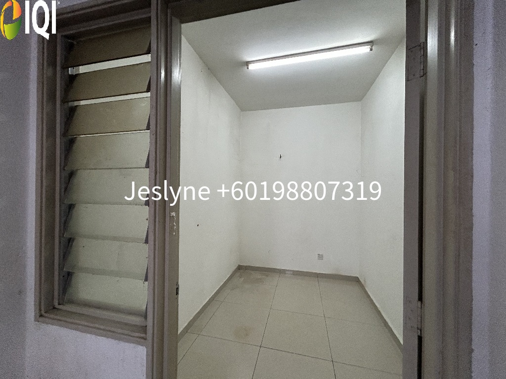 1120 Park Avenue, PJS 1 image