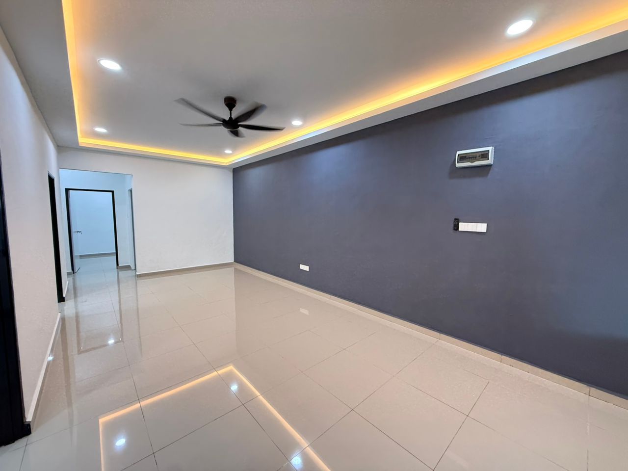 Taman Bunga Ros 1 Sty Semi D,Renovated,Extend,Taman Daya,Johor Bahru image
