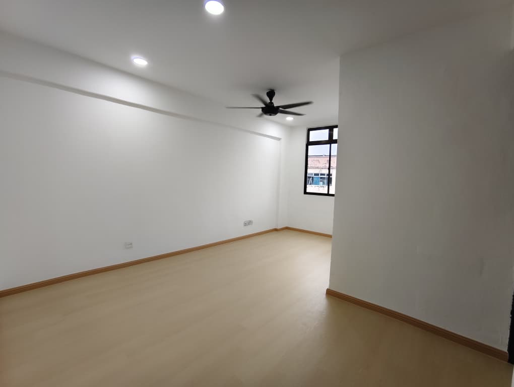Taman Tan Sri Yaacob Low Cost Flat,Skudai,Level 3,Renovated,Johor Bahru image