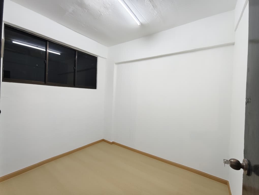 Taman Tan Sri Yaacob Low Cost Flat,Skudai,Level 3,Renovated,Johor Bahru image