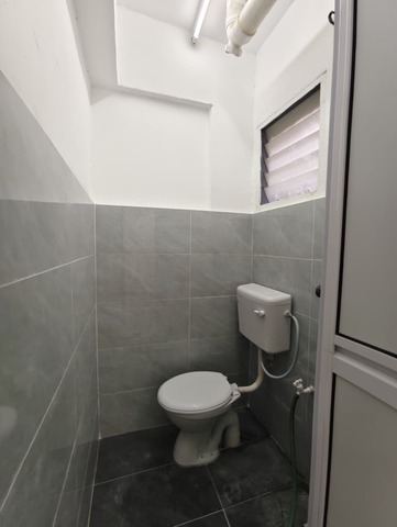 Taman Tan Sri Yaacob Low Cost Flat,Skudai,Level 3,Renovated,Johor Bahru image
