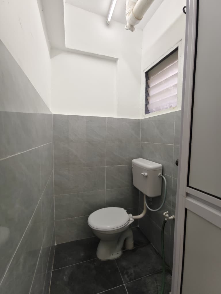 Taman Tan Sri Yaacob Low Cost Flat,Skudai,Level 3,Renovated,Johor Bahru image