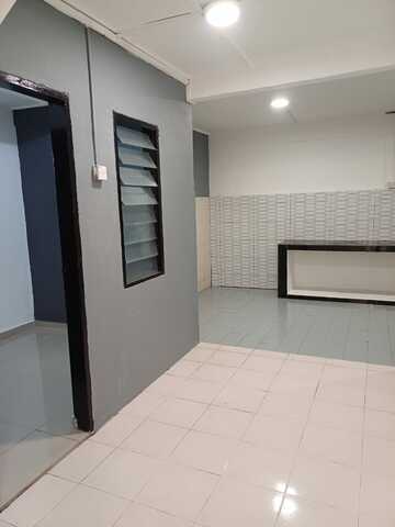 Kluang Barat Double Storey Terrace,Kluang,Johor Bahru,Renovated image