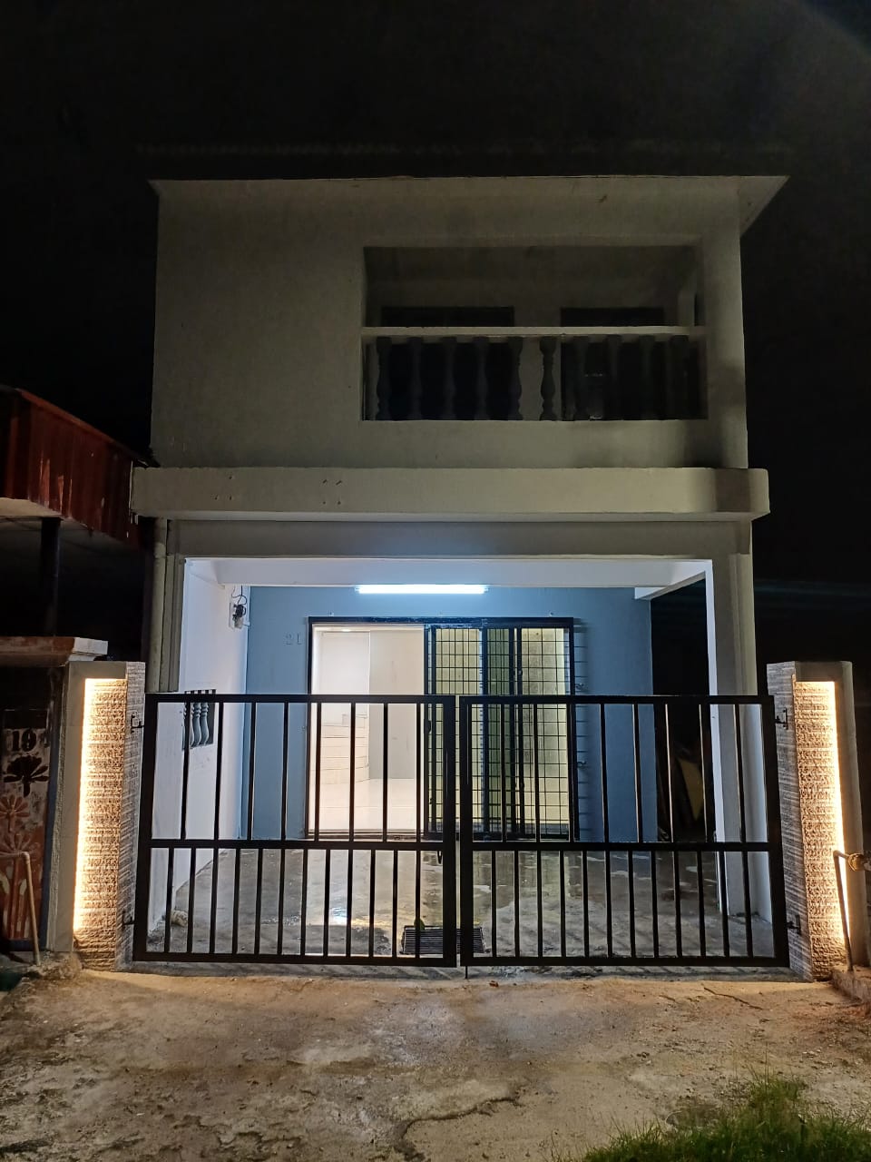 Kluang Barat Double Storey Terrace,Kluang,Johor Bahru,Renovated image