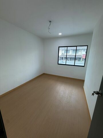 Taman Johor Jaya 2 Sty Low Cost,Jalan Anggerik,Johor Bahru,Corner Lot image