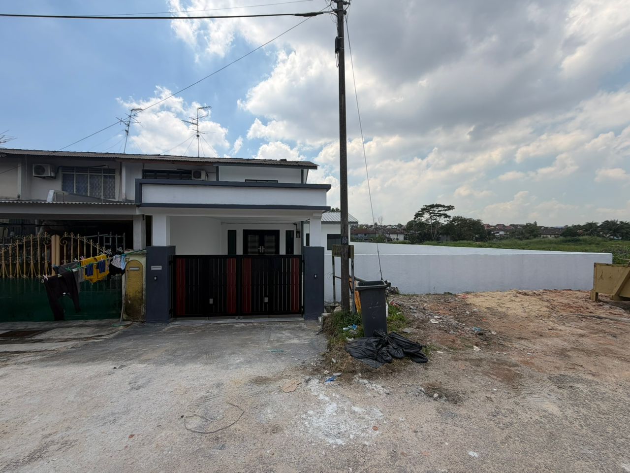 Taman Johor Jaya 2 Sty Low Cost,Jalan Anggerik,Johor Bahru,Corner Lot image