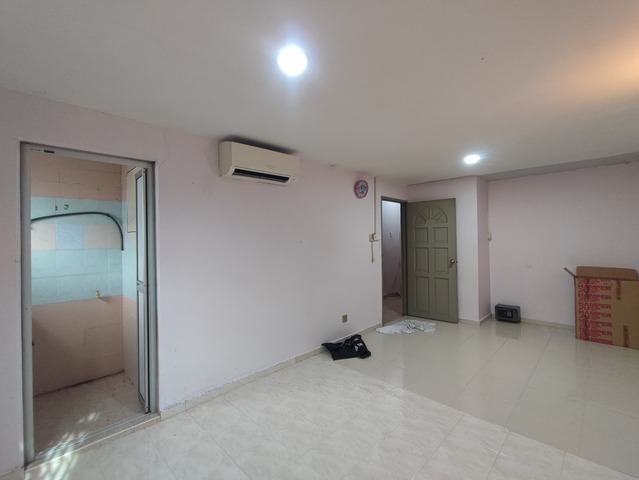 Kota Masai 2 Sty Medium Cost,Jalan Delima,Pasir Gudang,Renovated image