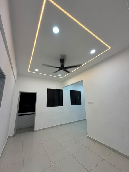 Taman Perling Low Cost Flat,Jalan Camar,Johor Bahru,Level 4,Renovated