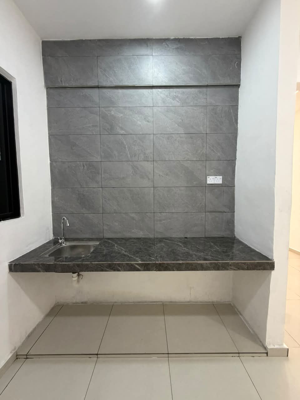 Taman Perling Low Cost Flat,Jalan Camar,Johor Bahru,Level 4,Renovated image