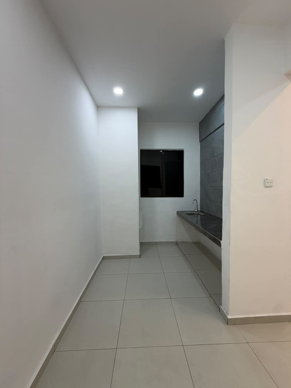 Taman Perling Low Cost Flat,Jalan Camar,Johor Bahru,Level 4,Renovated image