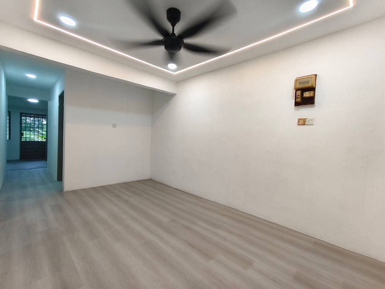 Taman Saga Single Storey Low Cost,Renovated,Full Loan,Johor Bahru image