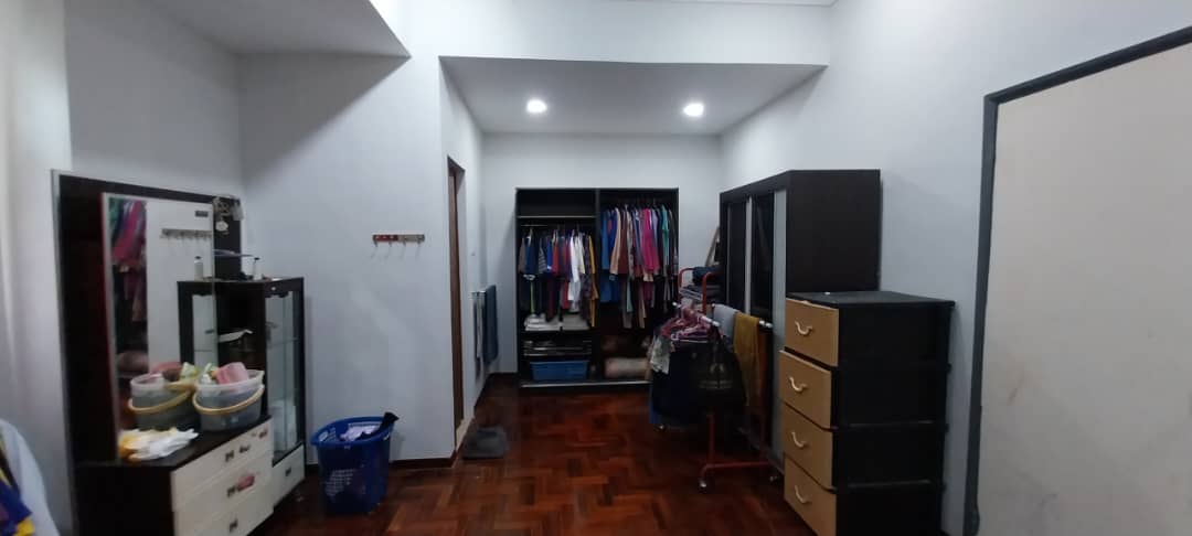 Taman Sri Sentosa 2 Storey Terrace,Pekan Nanas,Johor Bahru,Full Loan image