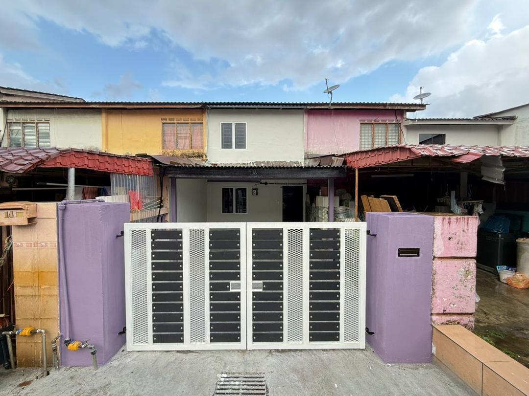 Taman Skudai Baru 2 Sty Low Cost,Jalan Hang Tuah,Skudai,Renovated,Full Loan image