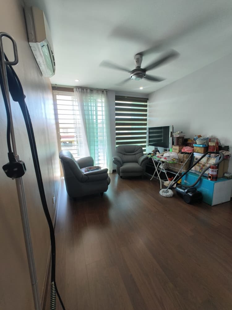 TAMAN KINAMOUNT LUYANG image