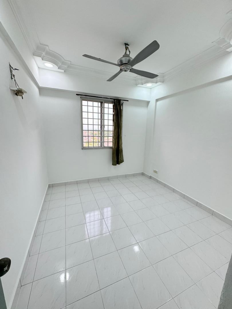 Persiaran Tanjung Apartment,Level 7,Tampoi,Skudai,Renovated,Full Loan image
