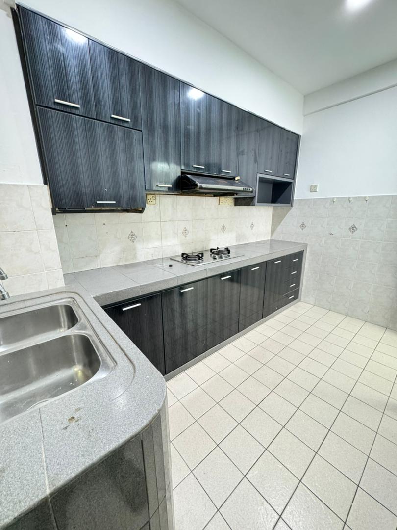 Persiaran Tanjung Apartment,Level 7,Tampoi,Skudai,Renovated,Full Loan image