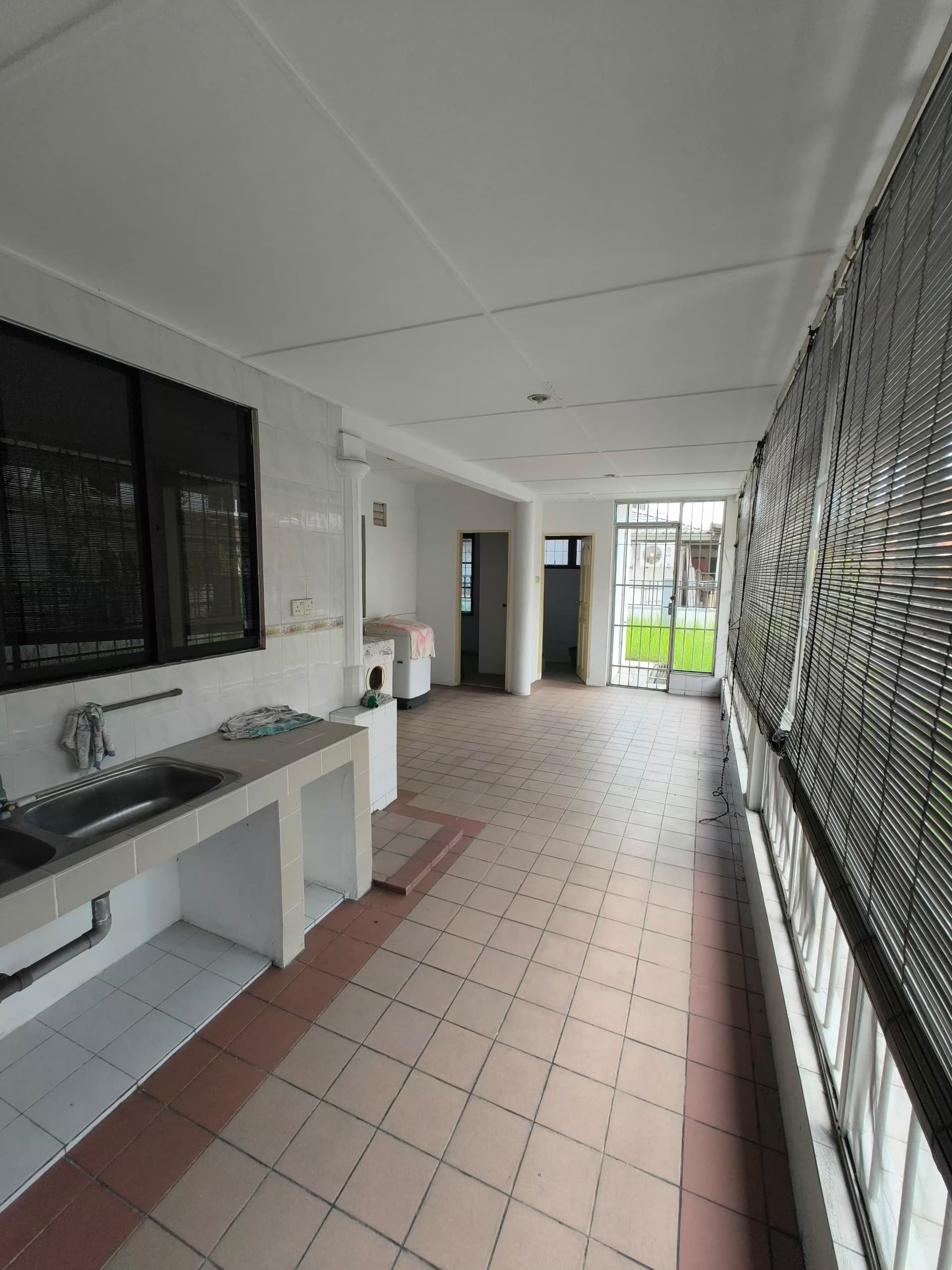 TAMAN AMAN IRAMANIS image