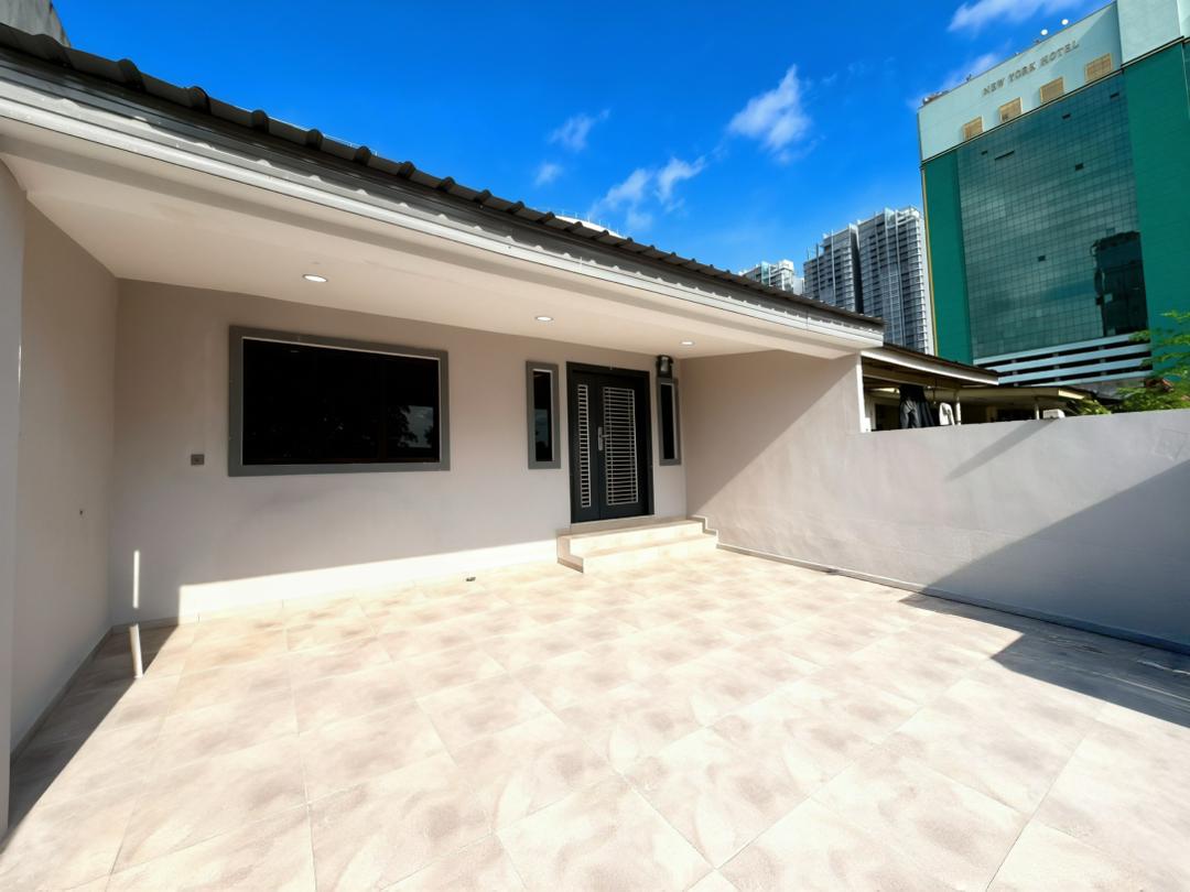 Taman Abad Single Storey Terrace,Jalan Landak,Jb Town,Renovated,Extend image