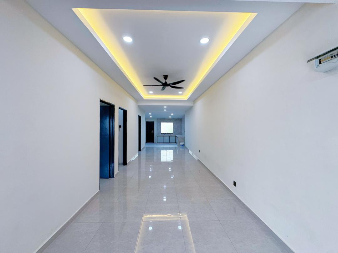 Taman Abad Single Storey Terrace,Jalan Landak,Jb Town,Renovated,Extend image