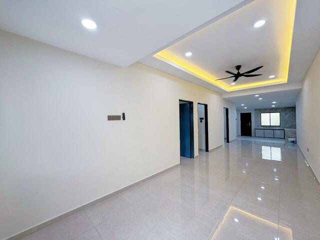 Taman Abad Single Storey Terrace,Jalan Landak,Jb Town,Renovated,Extend image