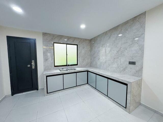 Taman Abad Single Storey Terrace,Jalan Landak,Jb Town,Renovated,Extend image