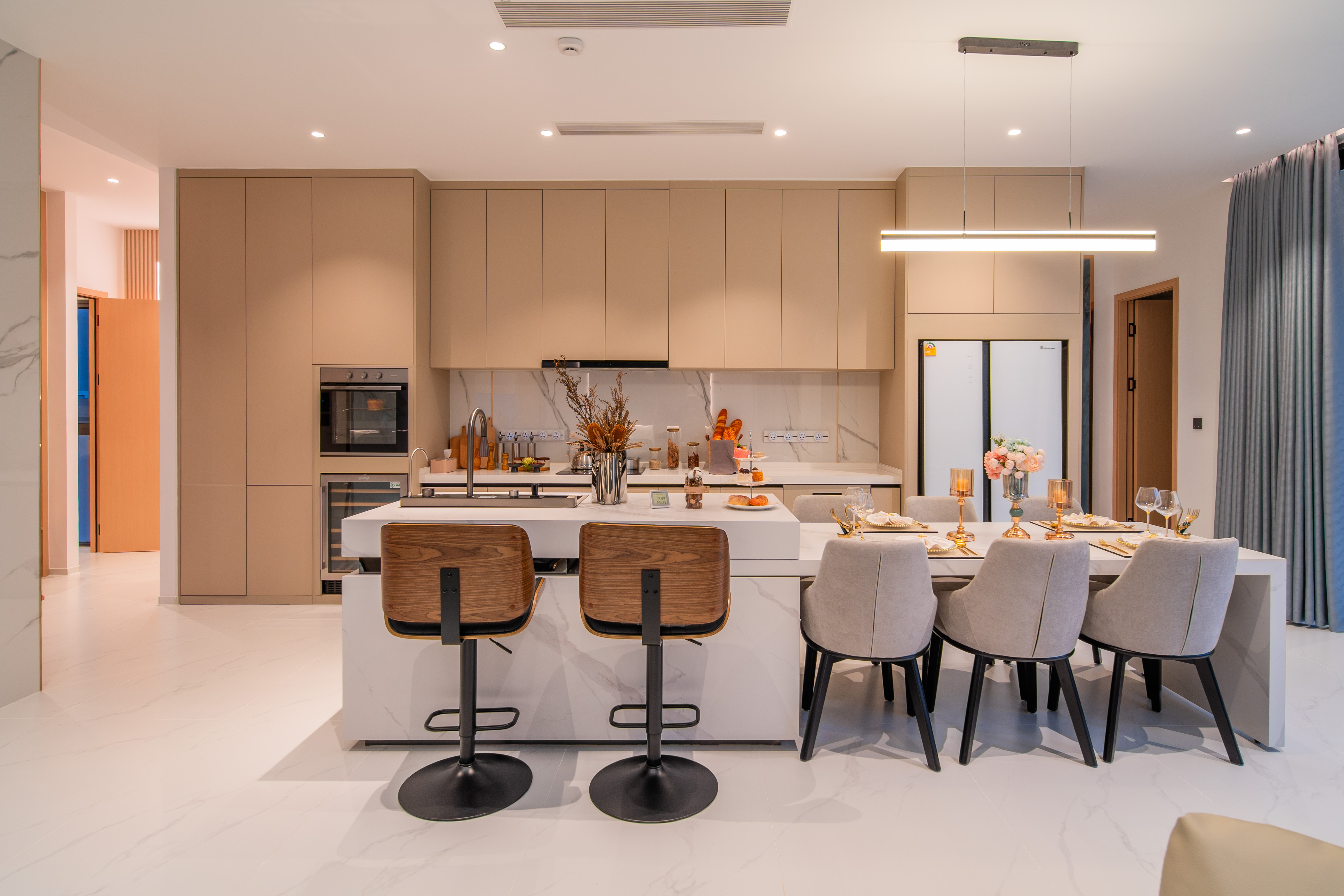 Final Opportunity to Own a Smart Luxury Villa in Chalong image