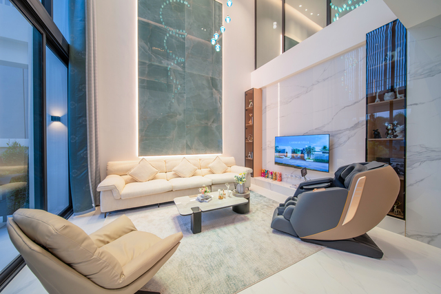 Final Opportunity to Own a Smart Luxury Villa in Chalong image