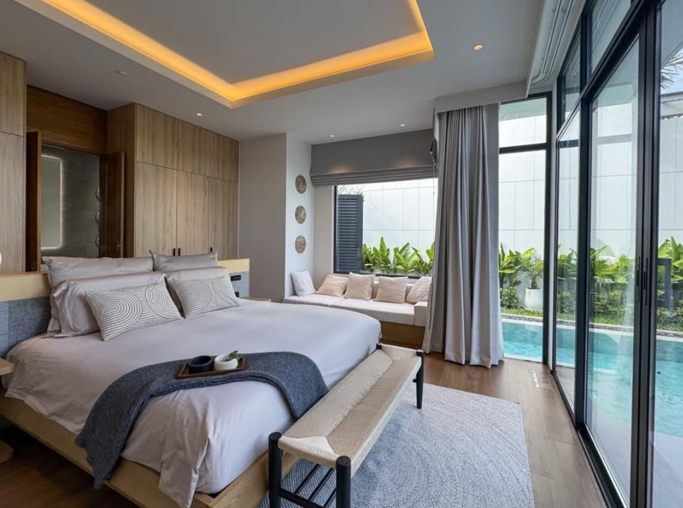 Exclusive Luxury Pool Villas in Chalong, Phuket image