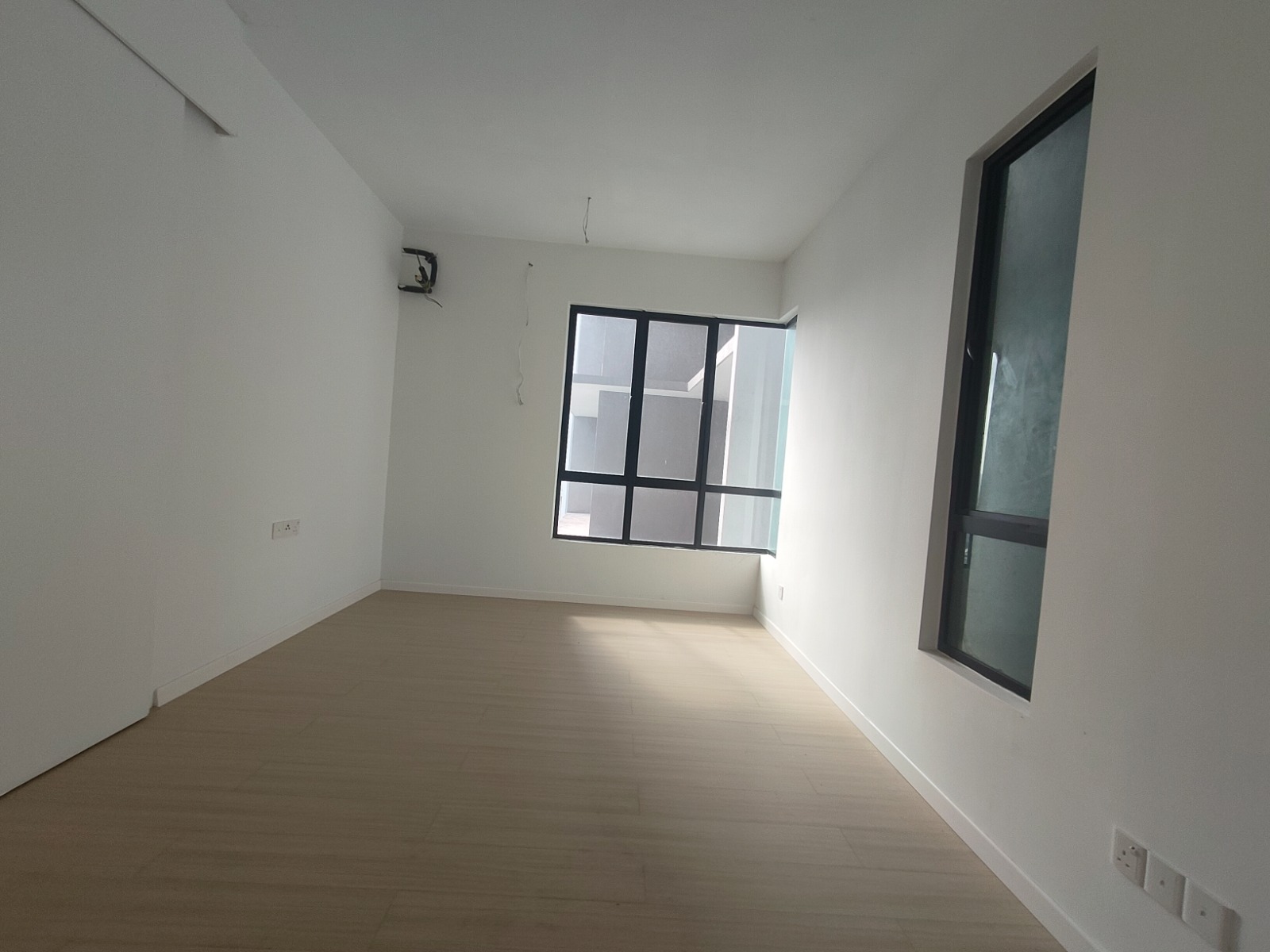 Montena Suite SOVO image