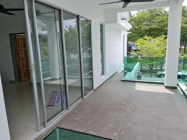 Bandar Parklands image