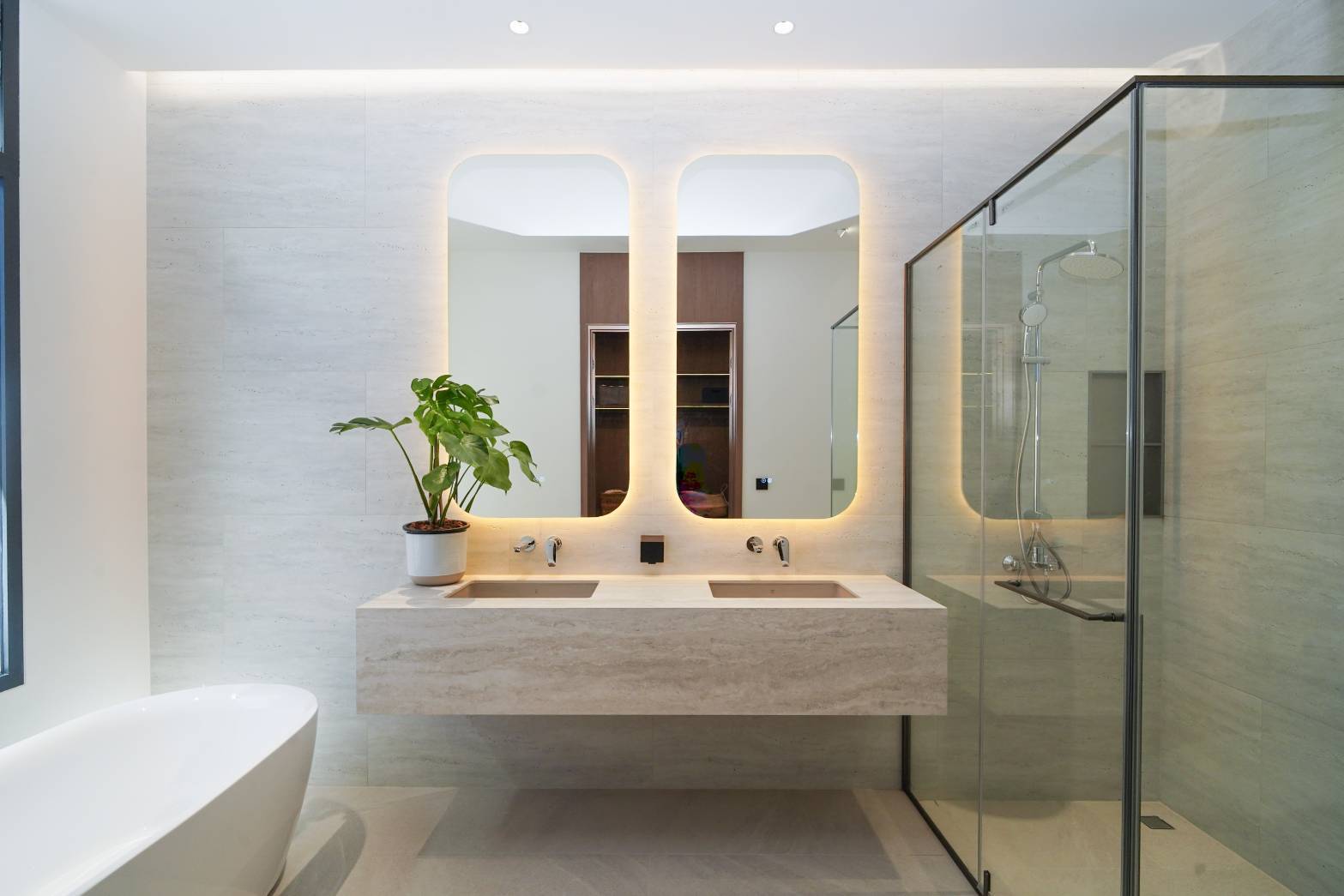 Ready to Move In | Sea View Pool Villas in Chalong, Phuket image