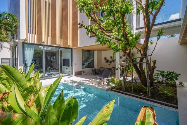 Ready to Move In | Sea View Pool Villas in Chalong, Phuket image