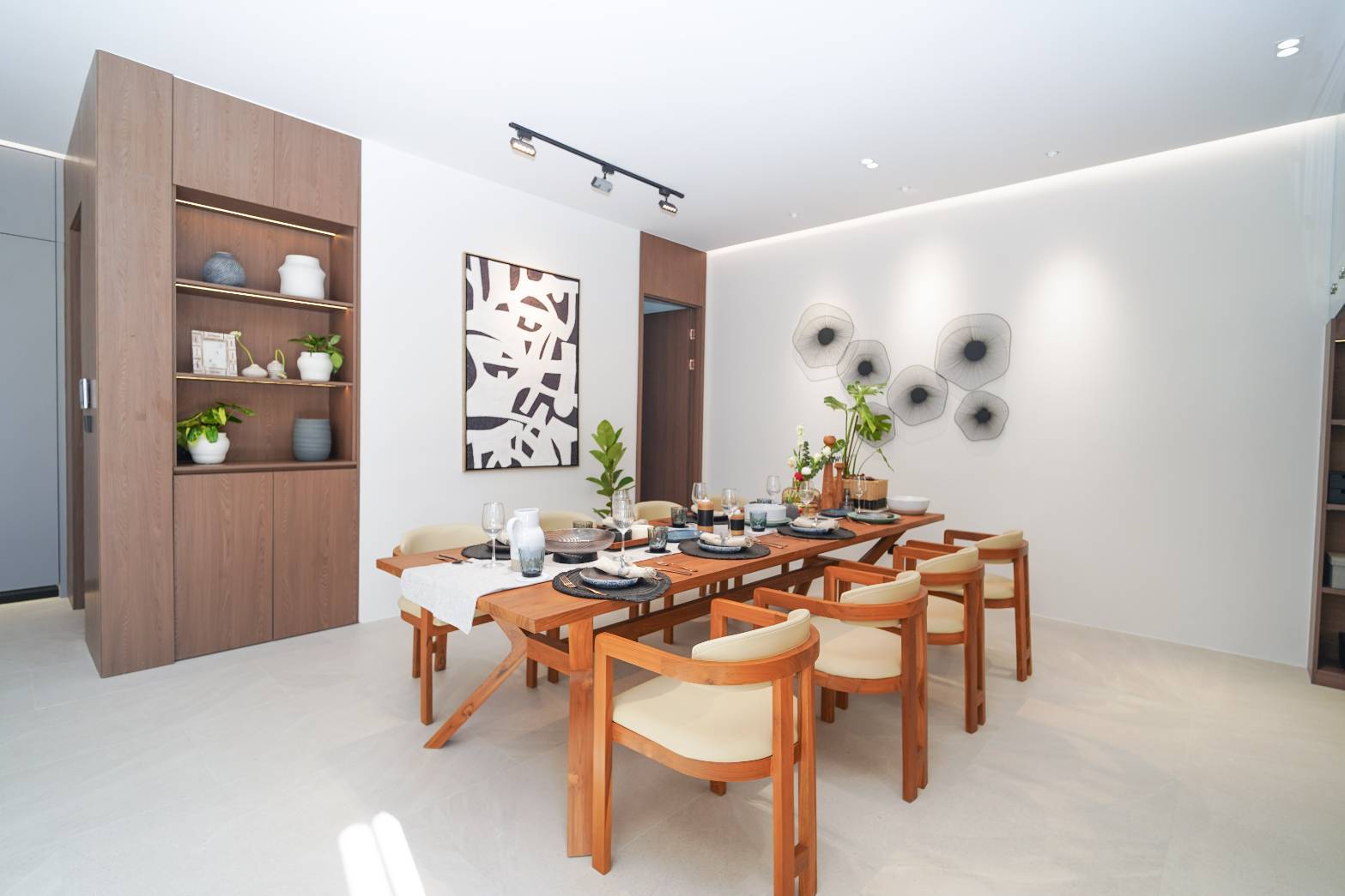 Ready to Move In | Sea View Pool Villas in Chalong, Phuket image
