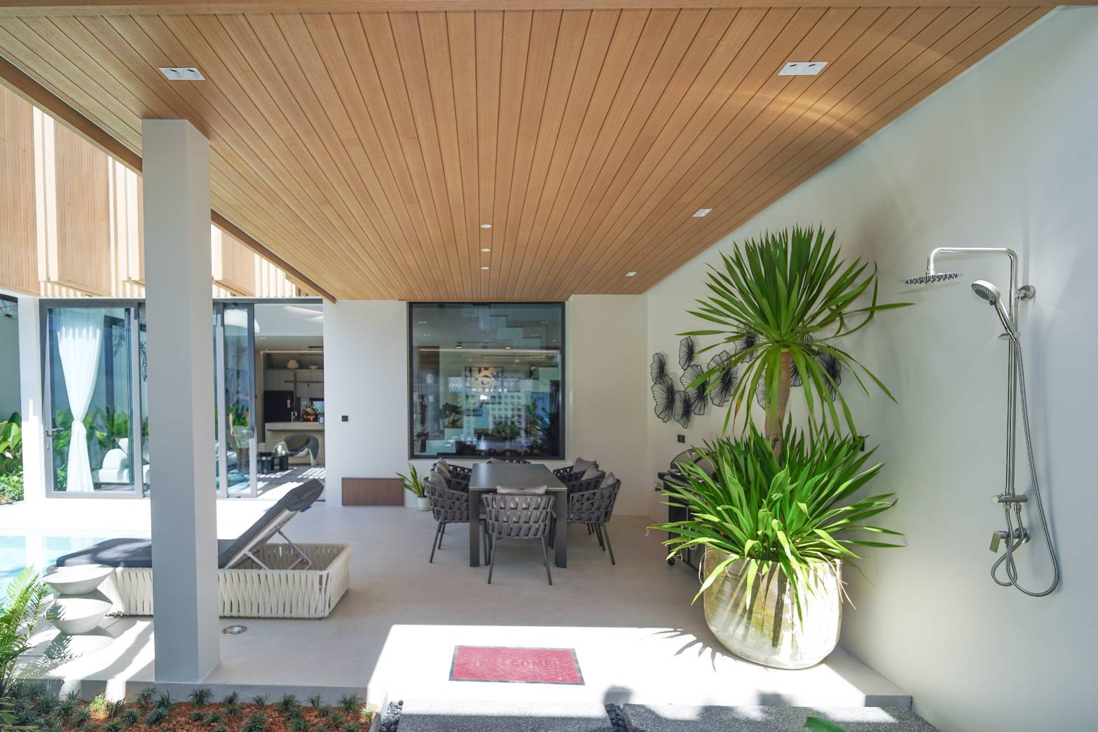 Ready to Move In | Sea View Pool Villas in Chalong, Phuket image