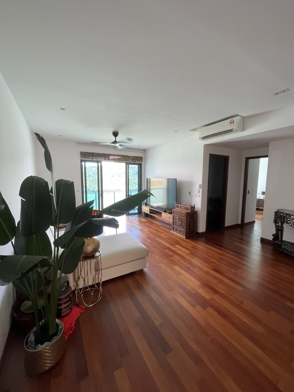 Queens Residences Q1 @ Queens Waterfront image