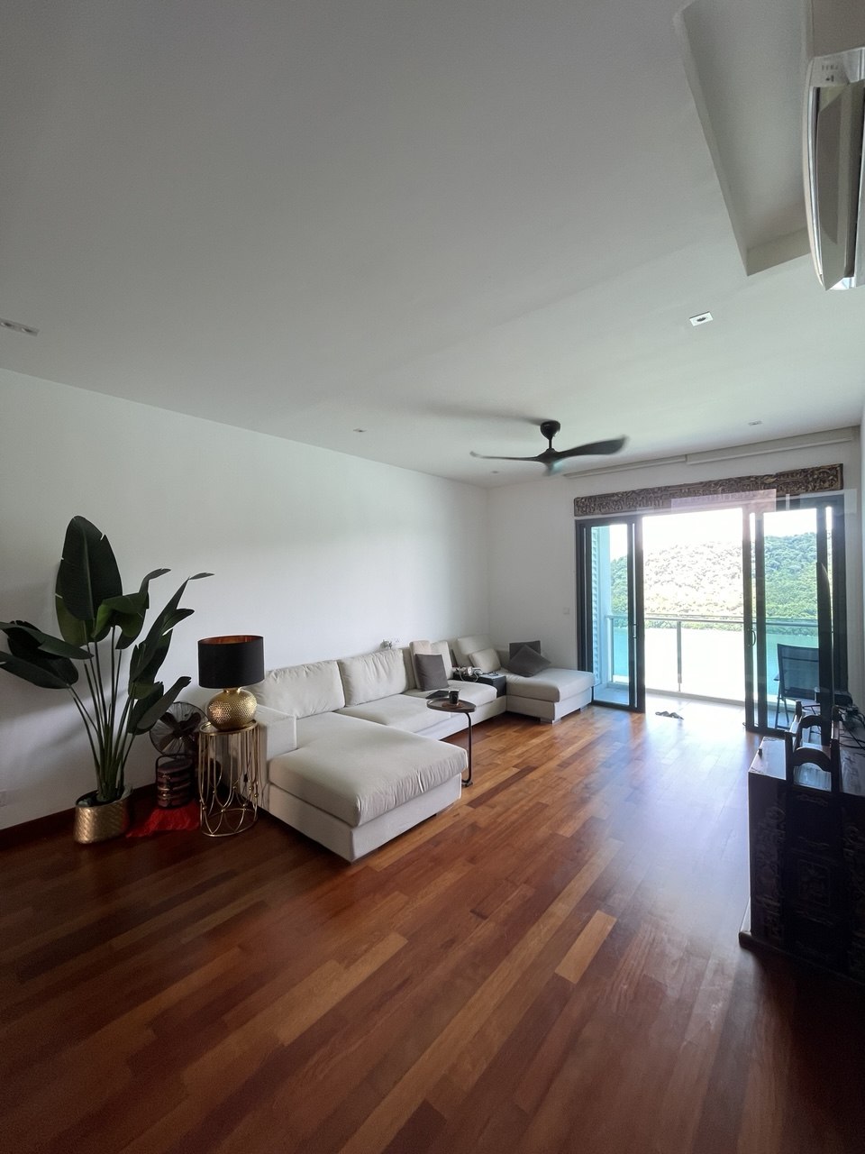 Queens Residences Q1 @ Queens Waterfront image