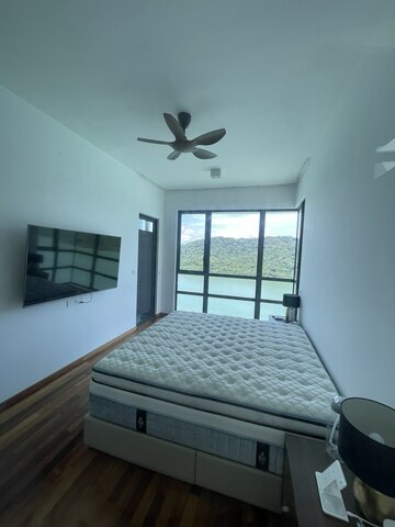 Queens Residences Q1 @ Queens Waterfront image