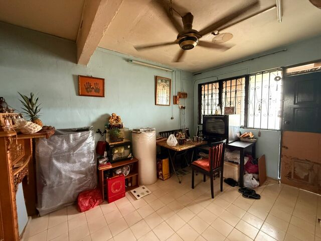 Taman Ungku Tun Aminah Low Cost Flat,Level 3,Skudai,Full Loan photo