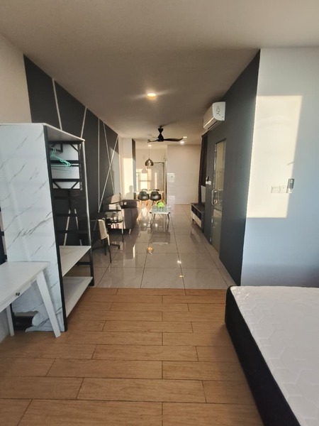 MANHATTAN SUITES ITCC