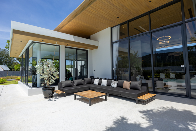 Modern Tropical Pool Villa in Ko Kaeo, Phuket image