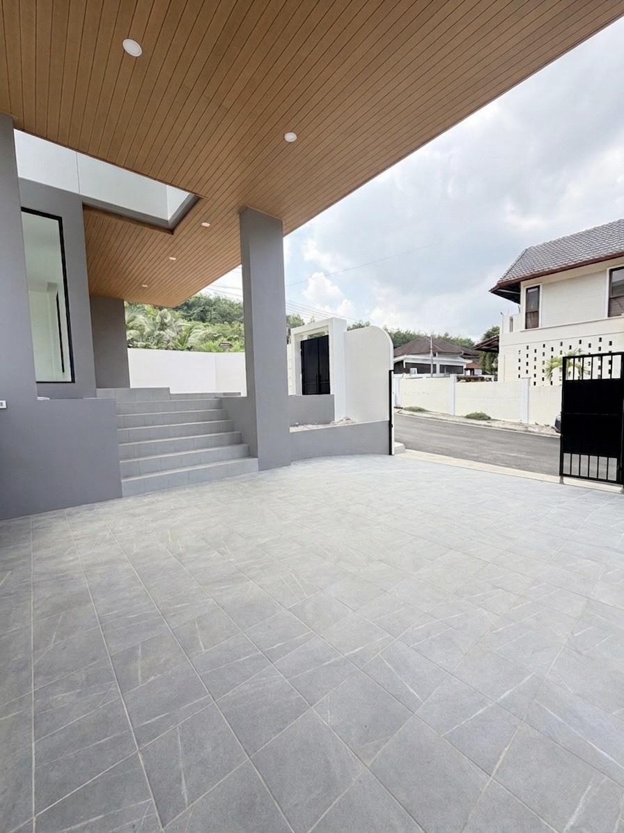 New Pool Villa in Chalong, Phuket image