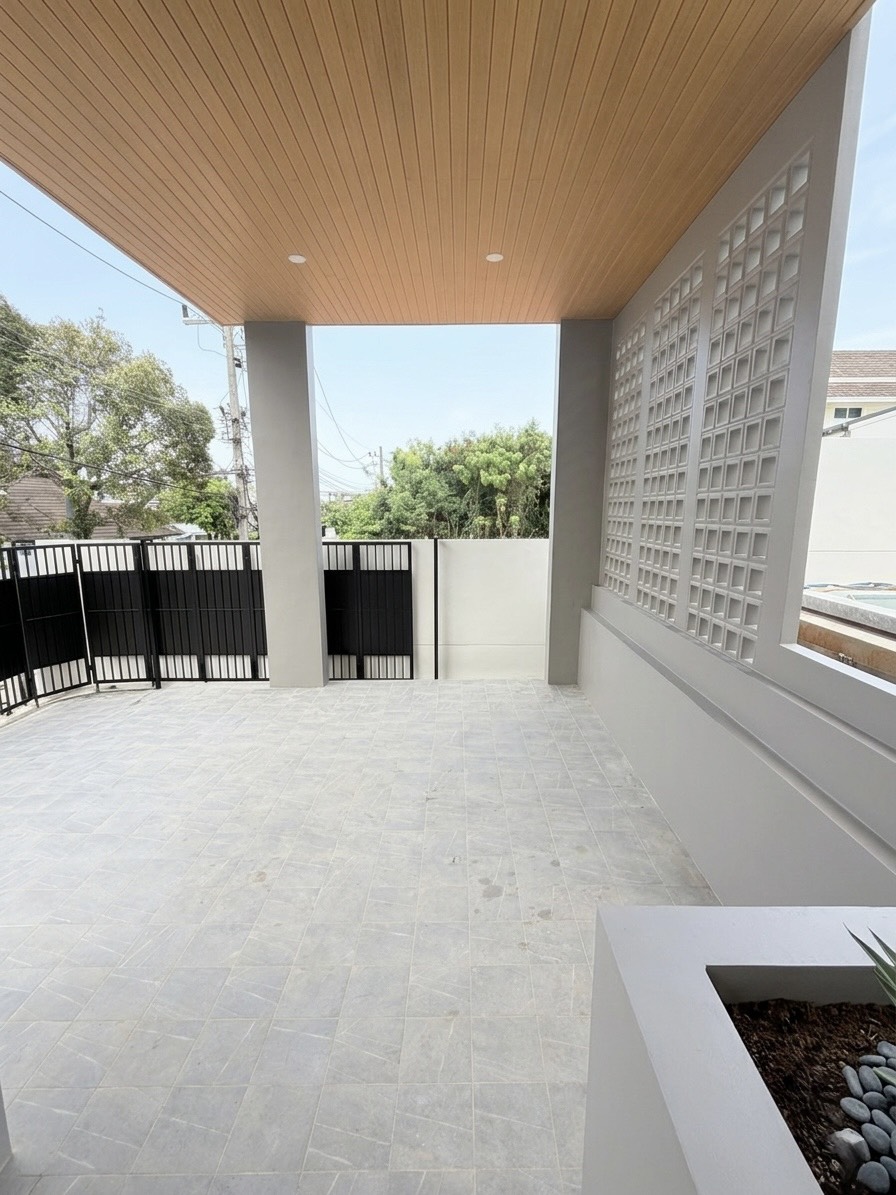 New Pool Villa in Chalong, Phuket image