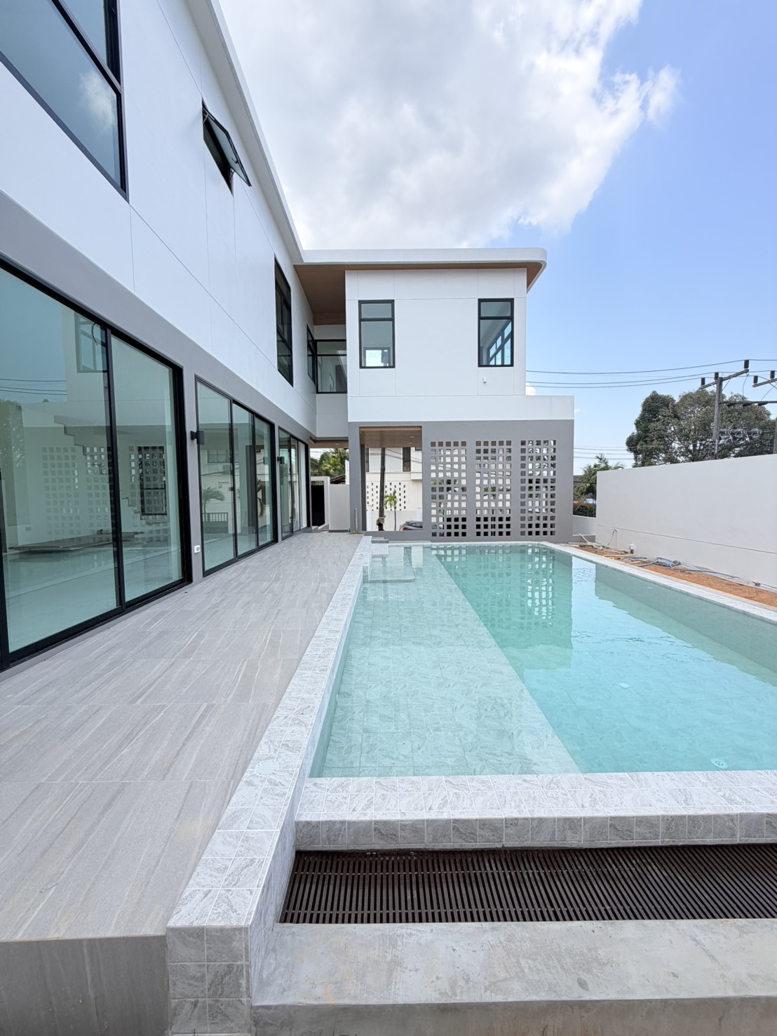 New Pool Villa in Chalong, Phuket image