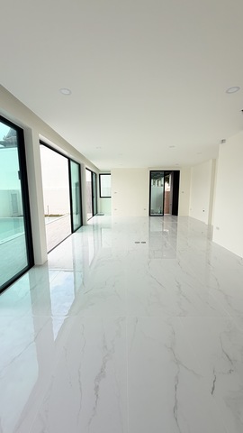 New Pool Villa in Chalong, Phuket image