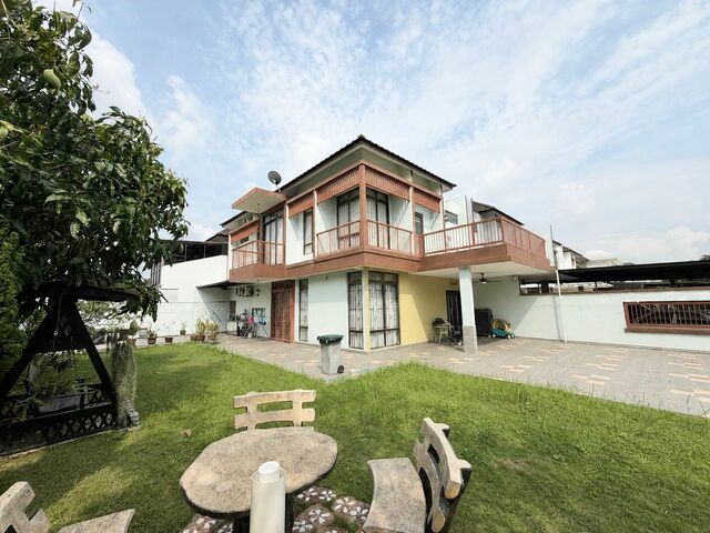 Taman Setia Tropika 2 Sty Cluster Corner Lot,Johor Bahru,Renovated,Big Land image
