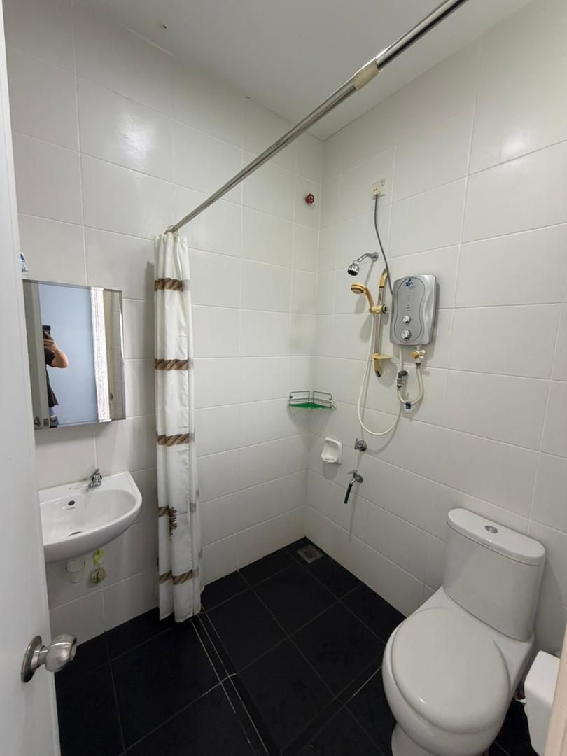 Taman Setia Tropika 2 Sty Cluster Corner Lot,Johor Bahru,Renovated,Big Land image