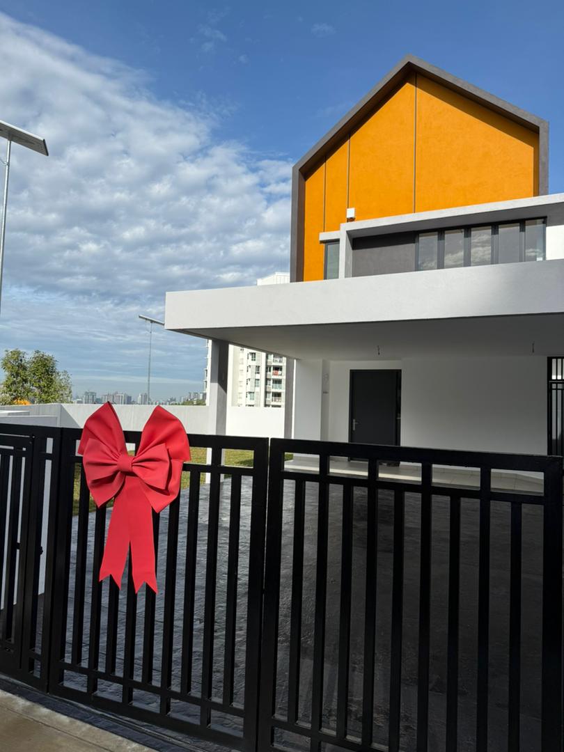 East 57 (Residensi Laman Timur) image