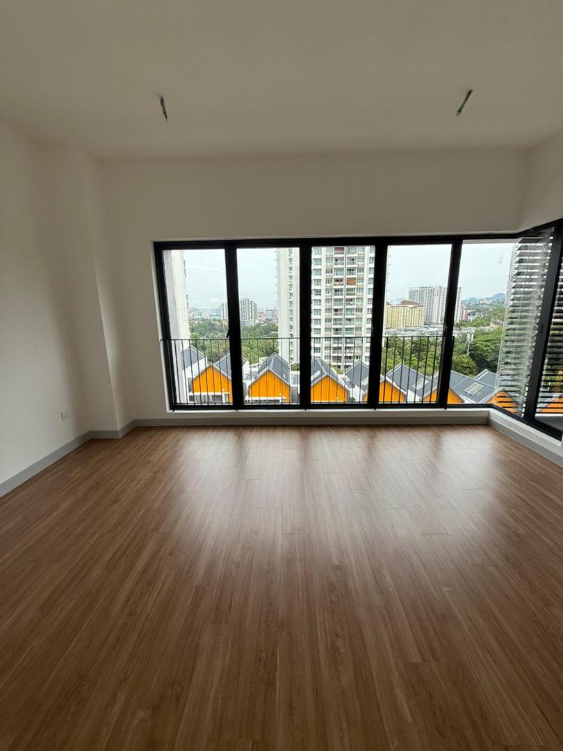 East 57 (Residensi Laman Timur) image