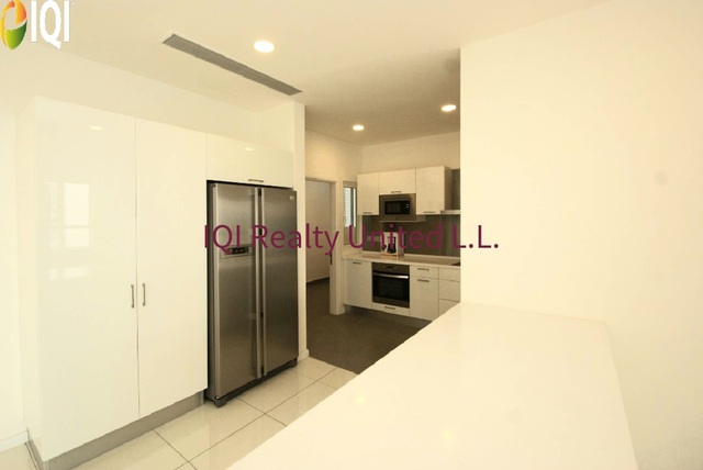 M Suites image